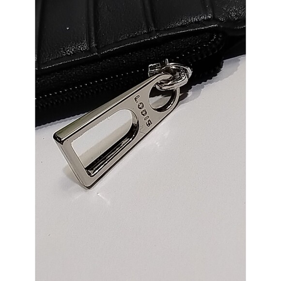 LODIS Slim 8 Credit Card Stacker Wallet Case w Zipper Pocket Black Leather NIB - Picture 2 of 6